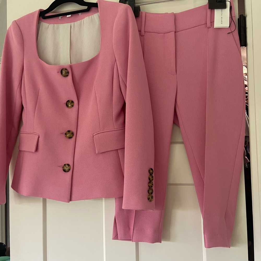Veronica Beard cropped pant and jacket